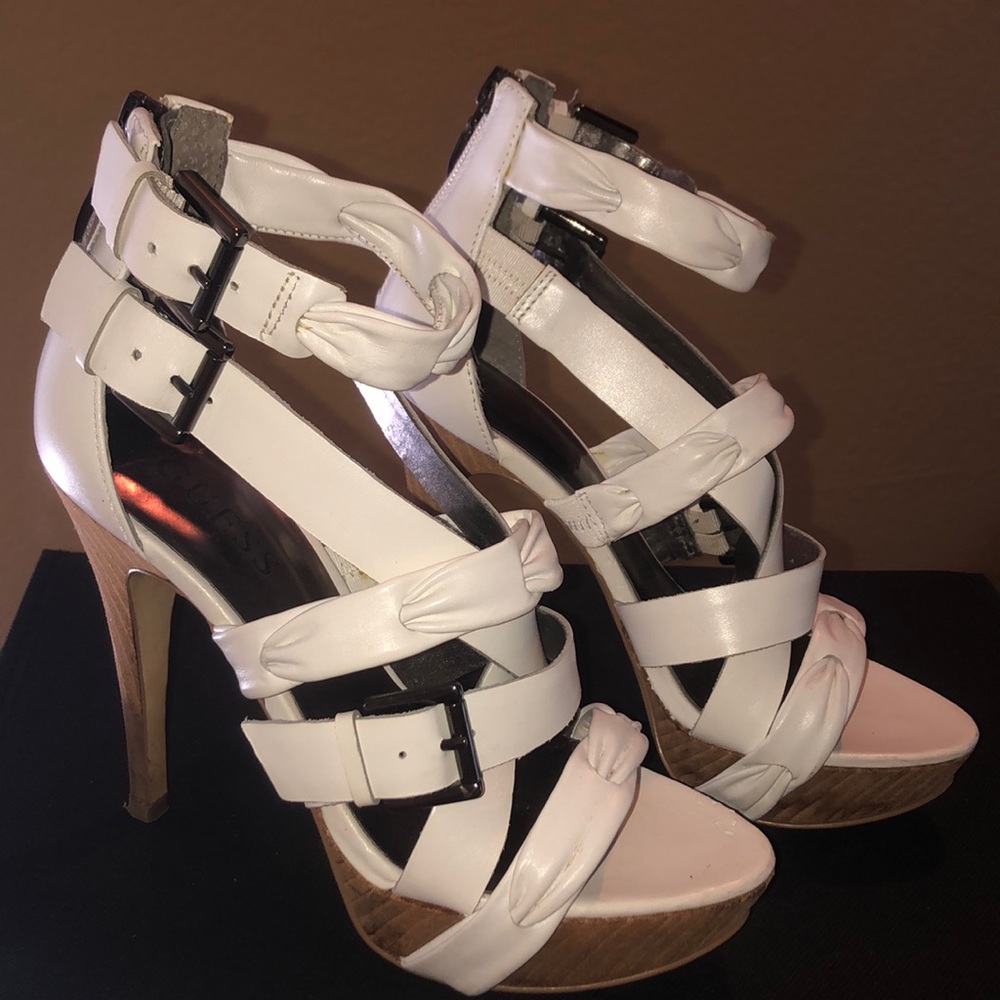 Guess High Heels - Picture 3 of 7